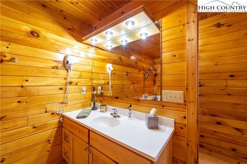 1892 Brown Rd, Sparta, NC 28675 photo 32