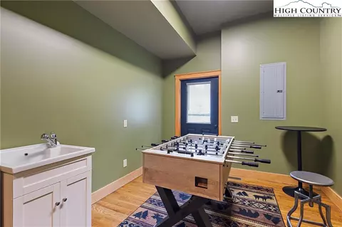 988 Chestnut Ridge Trl, Seven Devils, NC 28604 photo 34