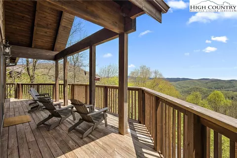 988 Chestnut Ridge Trl, Seven Devils, NC 28604 photo 8