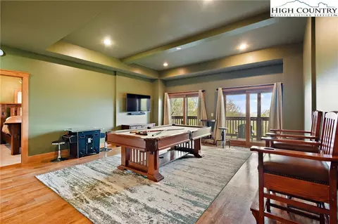 988 Chestnut Ridge Trl, Seven Devils, NC 28604 photo 32
