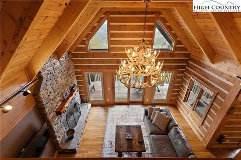 988 Chestnut Ridge Trl, Seven Devils, NC 28604 photo 10