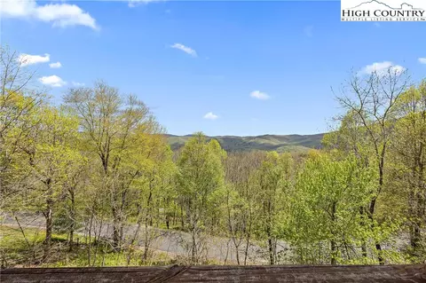 988 Chestnut Ridge Trl, Seven Devils, NC 28604 photo 9