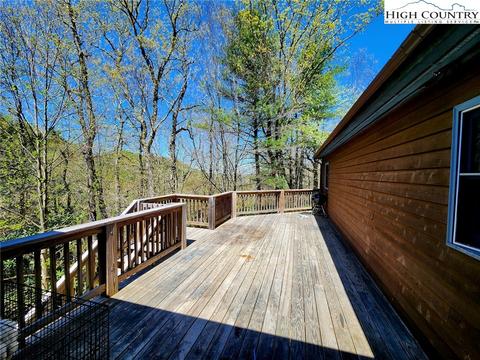 190 Disney Dr, Boone, NC 28607 photo 7