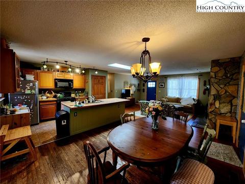 190 Disney Dr, Boone, NC 28607 photo 15