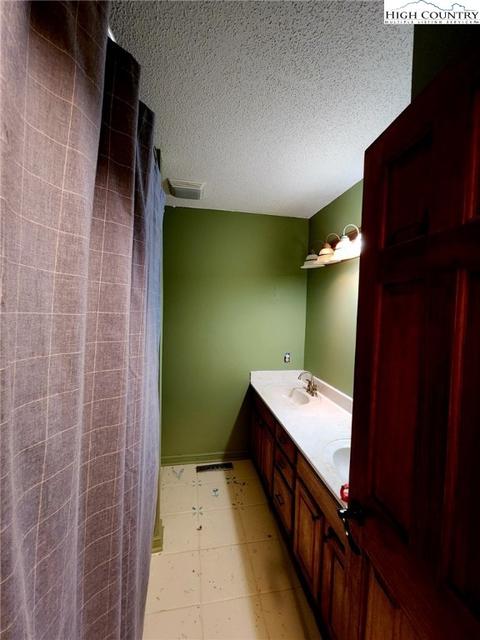 190 Disney Dr, Boone, NC 28607 photo 30
