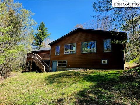 190 Disney Dr, Boone, NC 28607 photo 5