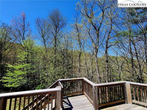 190 Disney Dr, Boone, NC 28607 photo 8