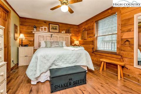 1655 Lump Rd, Purlear, NC 28665 photo 37
