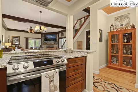 101 Golf View Dr #6, Beech Mountain, NC 28604 photo 14