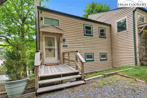 101 Courtside Ln #A1, Beech Mountain, NC 28604 photo 2