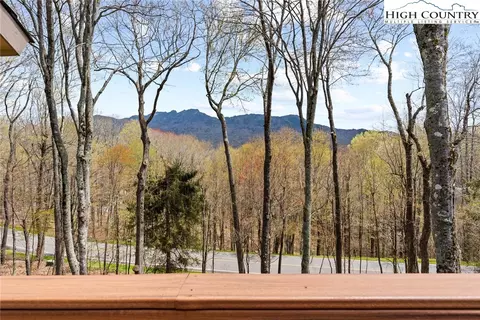 202 Grouse Moor Dr #202, Linville, NC 28646