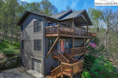 119 Raven Rd, Beech Mountain, NC 28604