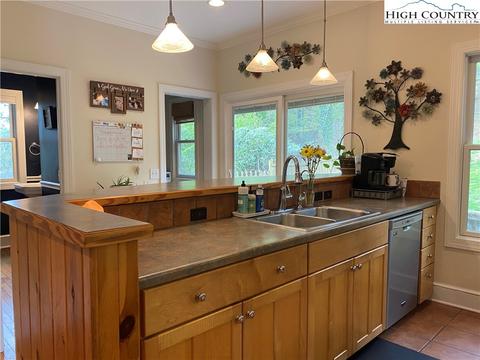 245 Watauga Dr, Boone, NC 28607 photo 15