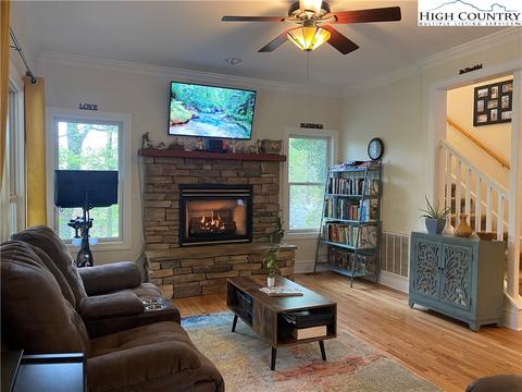 245 Watauga Dr, Boone, NC 28607 photo 5