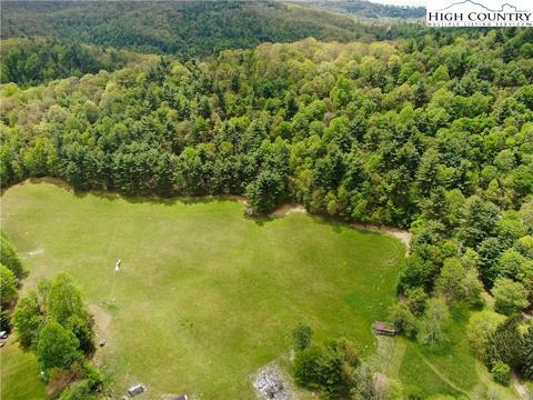 000 Old Hampton Rd, Boone, NC 28607 photo 8