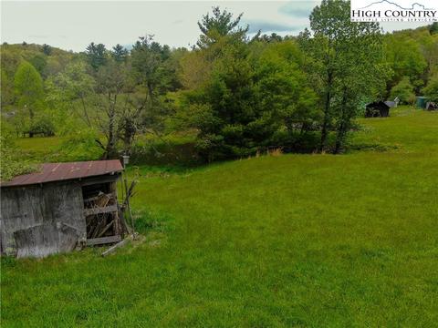 000 Old Hampton Rd, Boone, NC 28607 photo 9