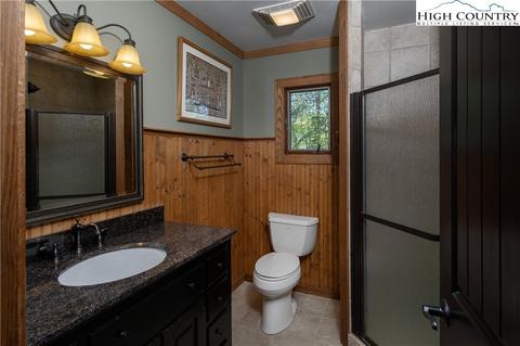 325 Owl Rest Ln, Deep Gap, NC 28618 photo 36