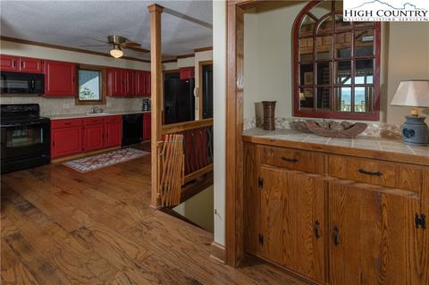 325 Owl Rest Ln, Deep Gap, NC 28618 photo 26