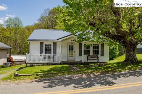 319 Maple St, Elk Park, NC 28622