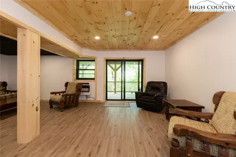 495 E Horse Shoe Ridge Rd, Deep Gap, NC 28618 photo 26