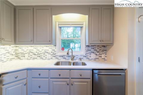 1651 Fraser Rd, Sparta, NC 28675 photo 10