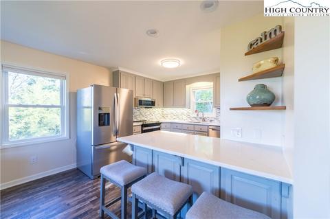 1651 Fraser Rd, Sparta, NC 28675 photo 6