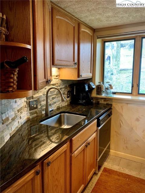 220 Northridge Rd #2, Beech Mountain, NC 28604 photo 30