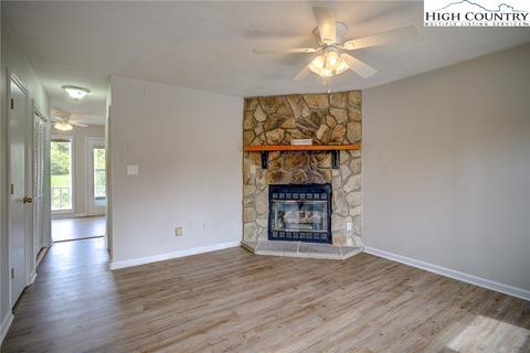 194 Creekside Ln #4D, Boone, NC 28607 photo 3
