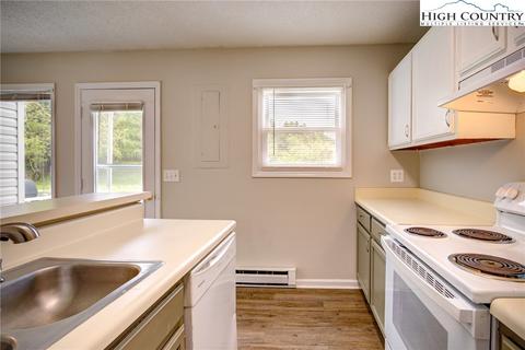 194 Creekside Ln #4D, Boone, NC 28607 photo 11