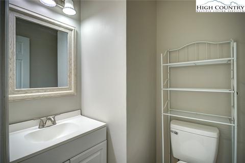 194 Creekside Ln #4D, Boone, NC 28607 photo 13