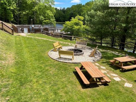 65 Hawk Ridge Road, Deep Gap, NC 28618 photo 14