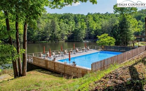 65 Hawk Ridge Road, Deep Gap, NC 28618 photo 17