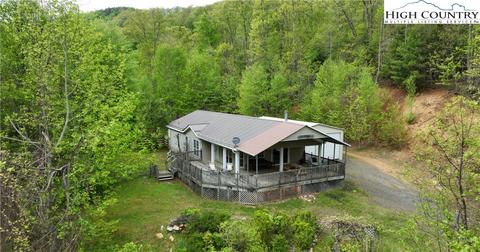 610 Dale Sapp Rd, Warrensville, NC 28693