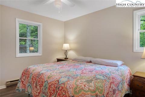 995 Rainbow Trl, Boone, NC 28607 photo 22