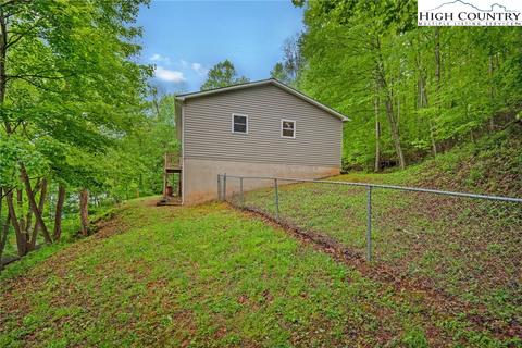 995 Rainbow Trl, Boone, NC 28607 photo 5