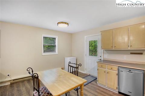 995 Rainbow Trl, Boone, NC 28607 photo 16