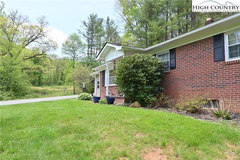 300 E Mill Creek Rd, Todd, NC 28684 photo 3