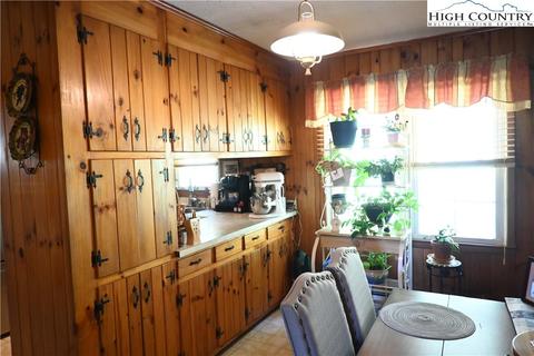 300 E Mill Creek Rd, Todd, NC 28684 photo 11