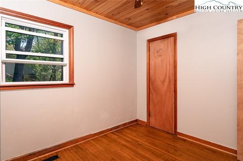 212 Blue Ridge Ave, Boone, NC 28607 photo 10