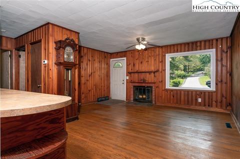 212 Blue Ridge Ave, Boone, NC 28607 photo 4
