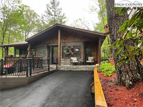 180 Longview Rd, Newland, NC 28657