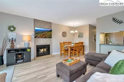 301 Pinnacle Inn Rd #1310, Beech Mountain, NC 28604