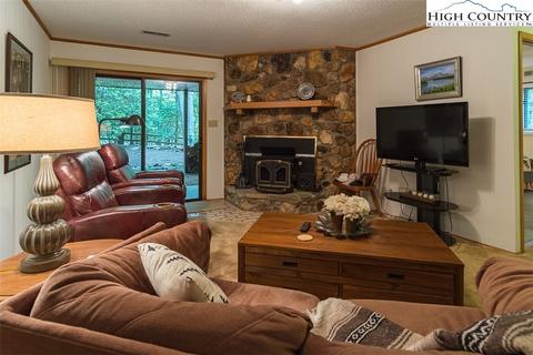 159 Tree Top, Glade Valley, NC 28627 photo 12