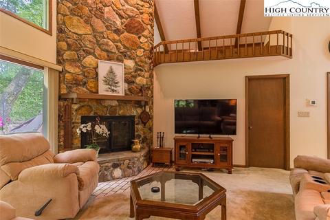 159 Tree Top, Glade Valley, NC 28627 photo 8