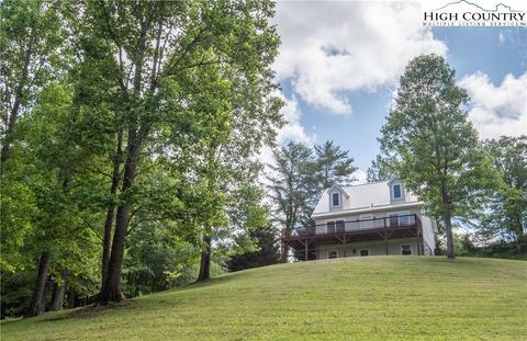 304 Sams Dr, Fleetwood, NC 28626