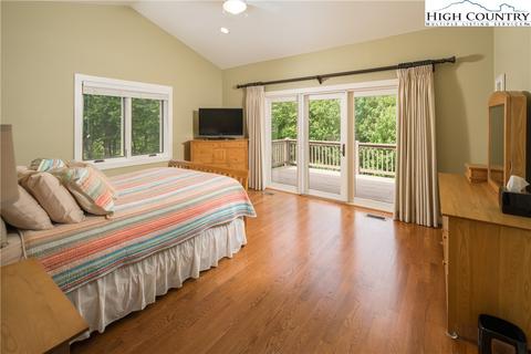 219 Apache Ln, Boone, NC 28607 photo 17