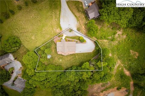 219 Apache Ln, Boone, NC 28607 photo 45