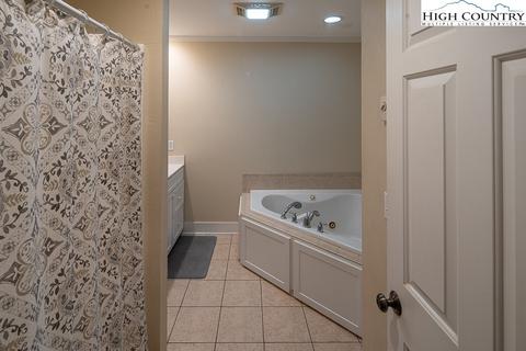 366 Northridge Dr, Boone, NC 28607 photo 18