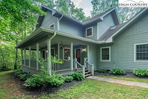 366 Northridge Dr, Boone, NC 28607 photo 2