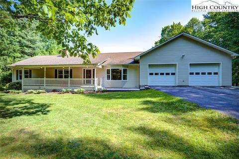 1384 Bakers Ridge Rd, Piney Creek, NC 28663
